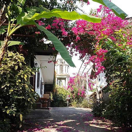 Boondee House Hotel Mae Hong Son Exterior foto